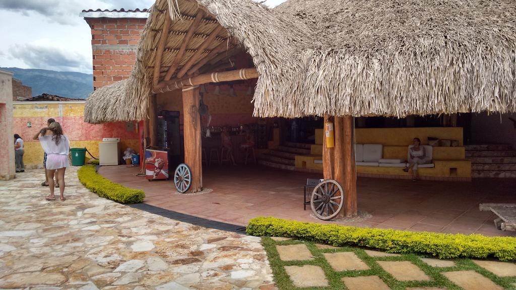 Hotel Santa Barbara Colonial - Santa Fe De Antioquia Room photo